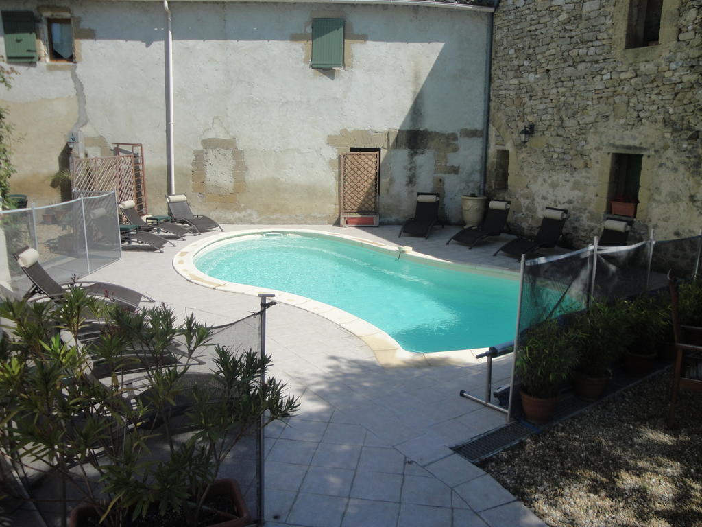 Villa Bastide de la Treille Montaren-et-Saint-Médiers Habitación foto